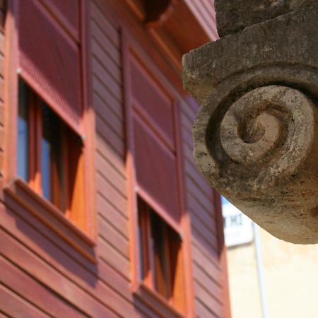 Ionas Boutique Hotel ハニア エクステリア 写真