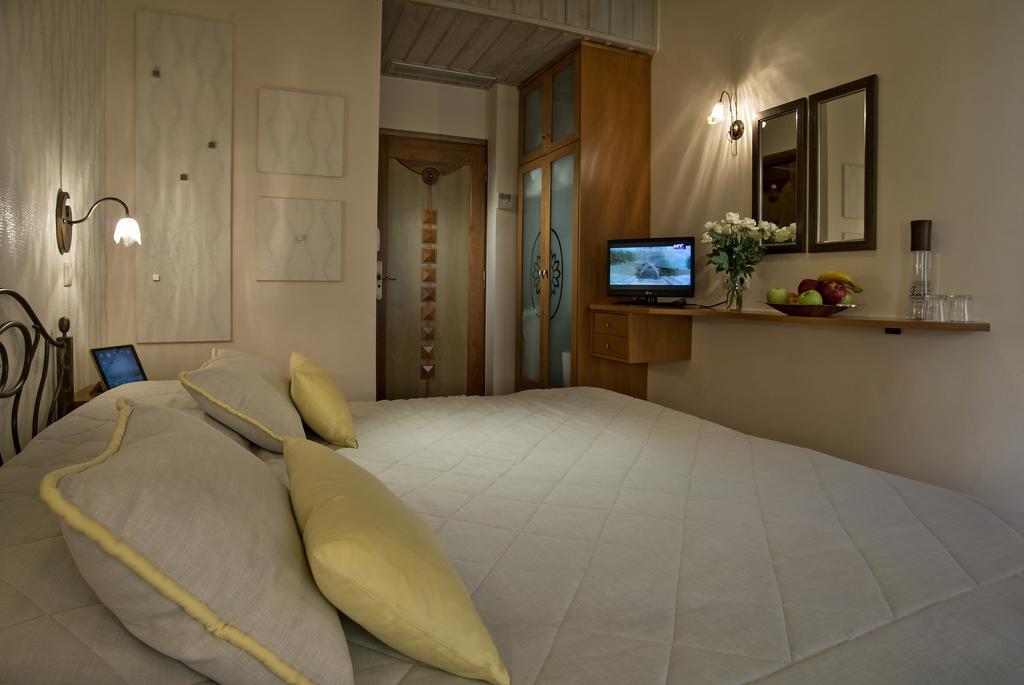 Ionas Boutique Hotel ハニア 部屋 写真