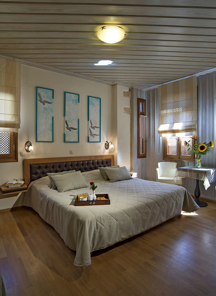 Ionas Boutique Hotel ハニア エクステリア 写真